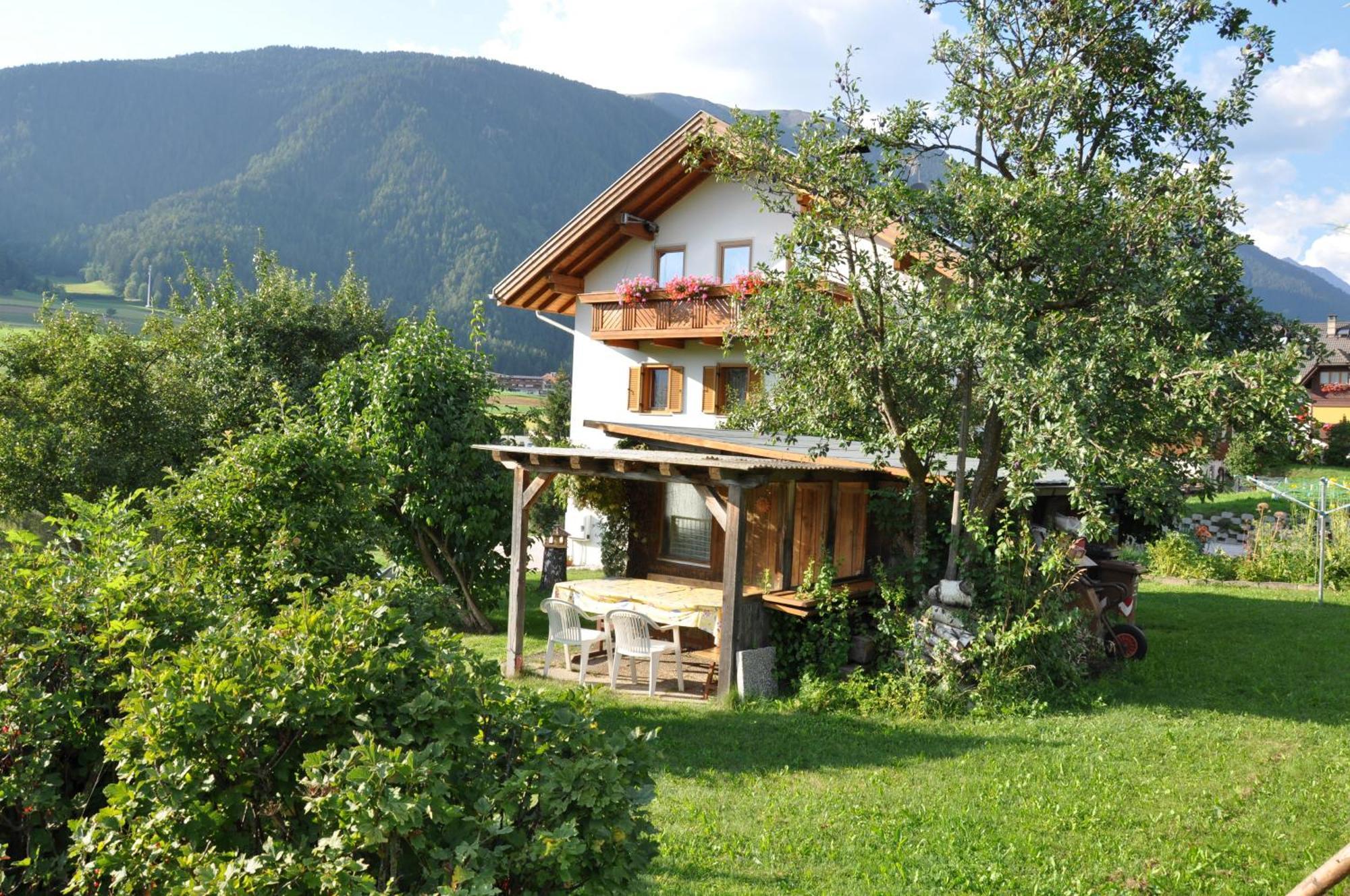 Appartements Wiesenheim Rasun di Sopra Exterior photo